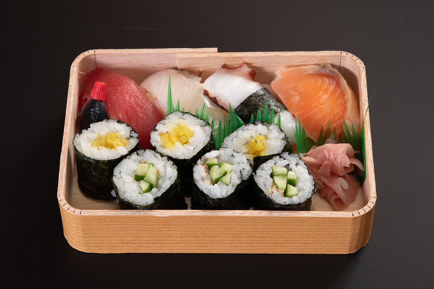 すし盛合せ（1人折）